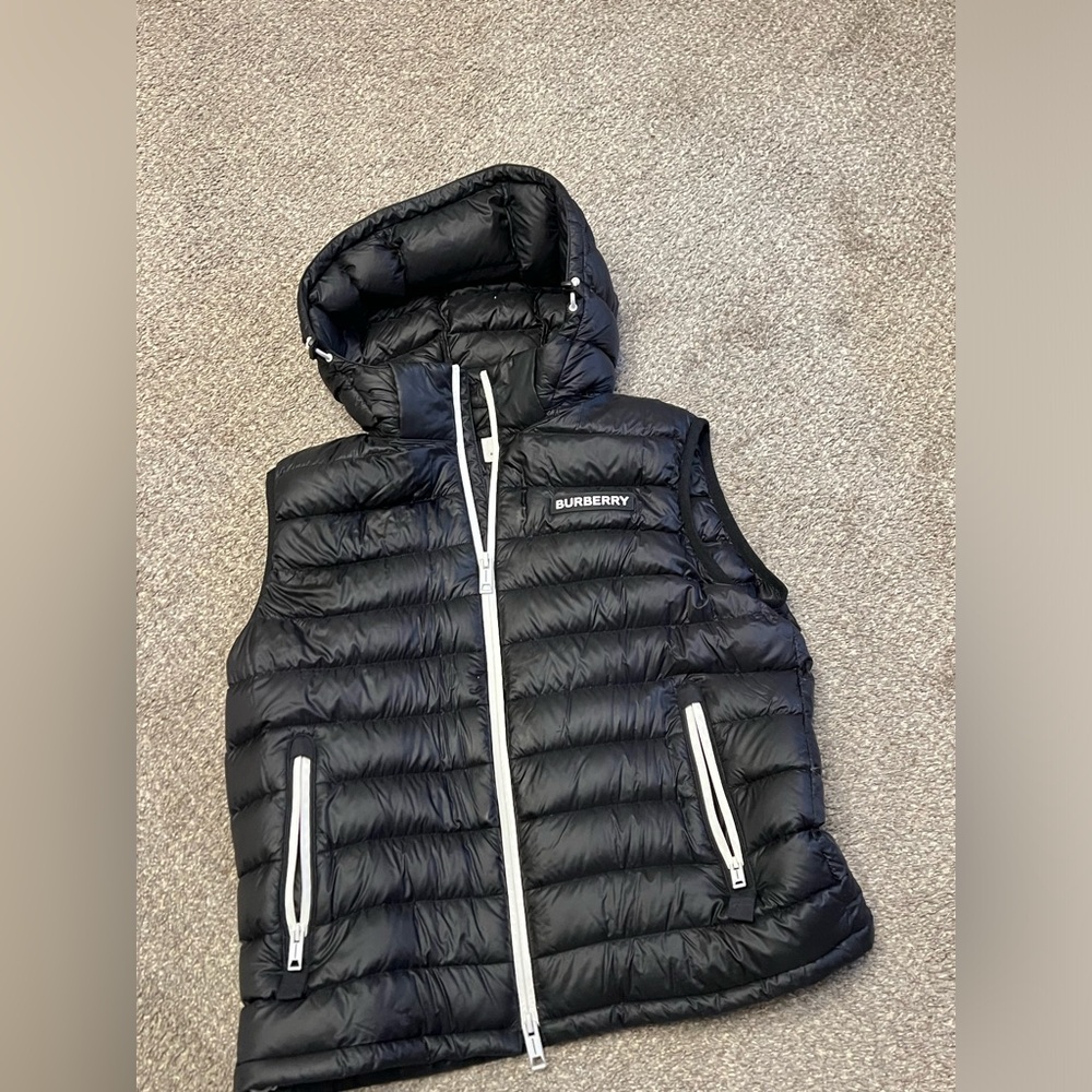 Burberry vest